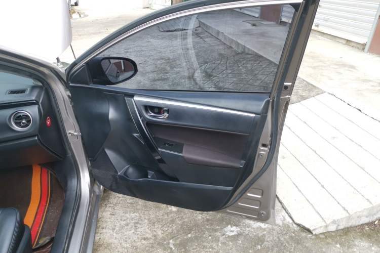 Used Toyota Corolla 2017 Revised Version 1.2T S-CVT GL
