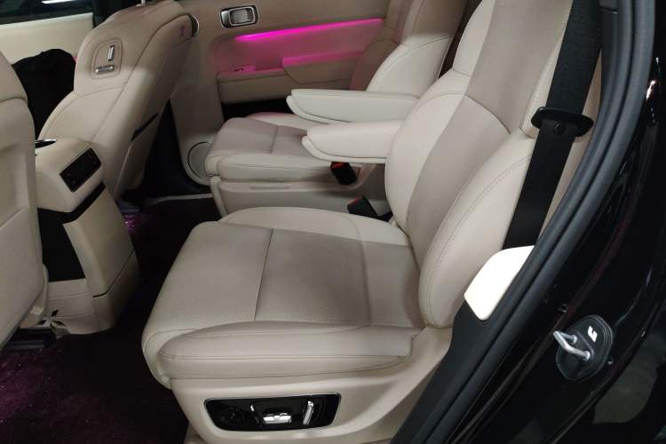 Used Li Auto L9 2024 Ultra Model
