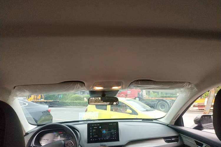 Used Hongqi E-QM5 2024 610 km PLUS
