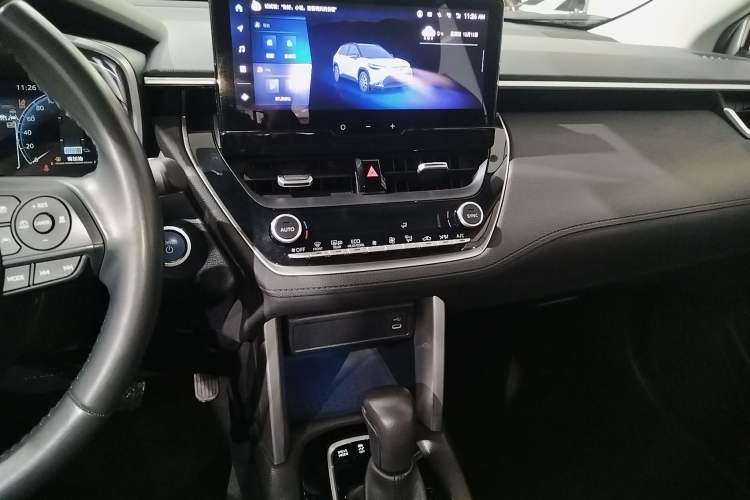 Used Toyota FRONTLANDER 2023 2.0L Smart Electric Hybrid Dual-Engine Deluxe Version
