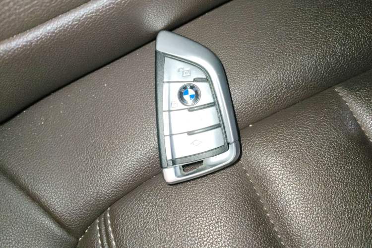 Used BMW 5 Series 2019 Restyled 525Li M Sport Package
