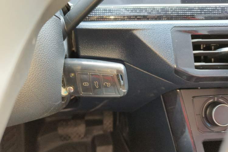 Used Volkswagen Lavida 2025 New Sharp 1.5L Outstanding New Edition