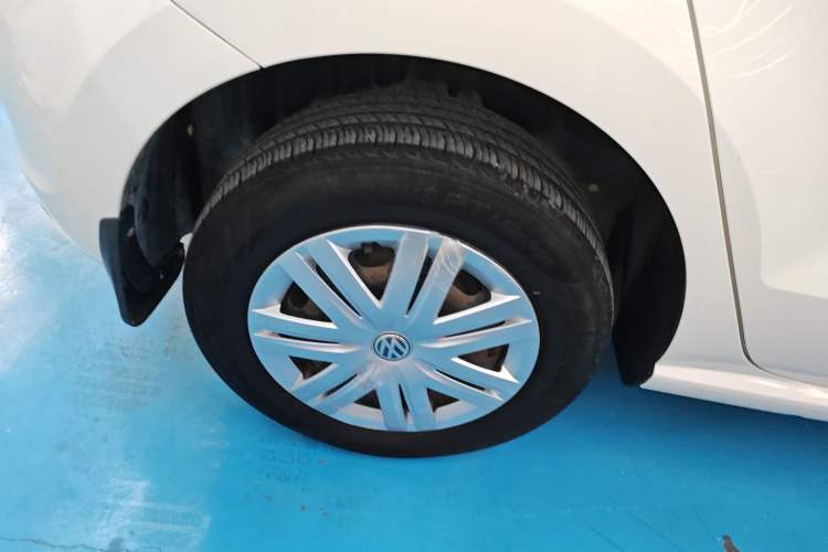 Used Volkswagen Polo 2016 1.4L Manual Fashion Model
