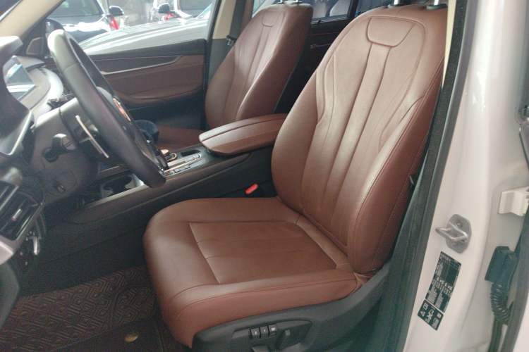 Used BMW X5 2017 xDrive35i parallel import
