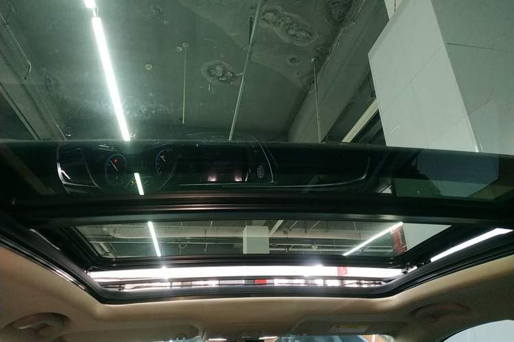 Used Buick Envision 2017 28T Four-Wheel Drive Elite Model
