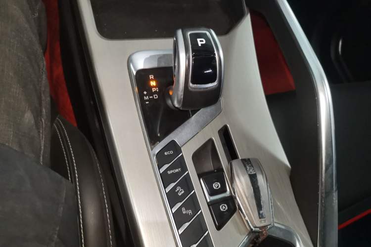 Used Geely Auto Coolray 2019 260T DCT Knight China VI Standard
