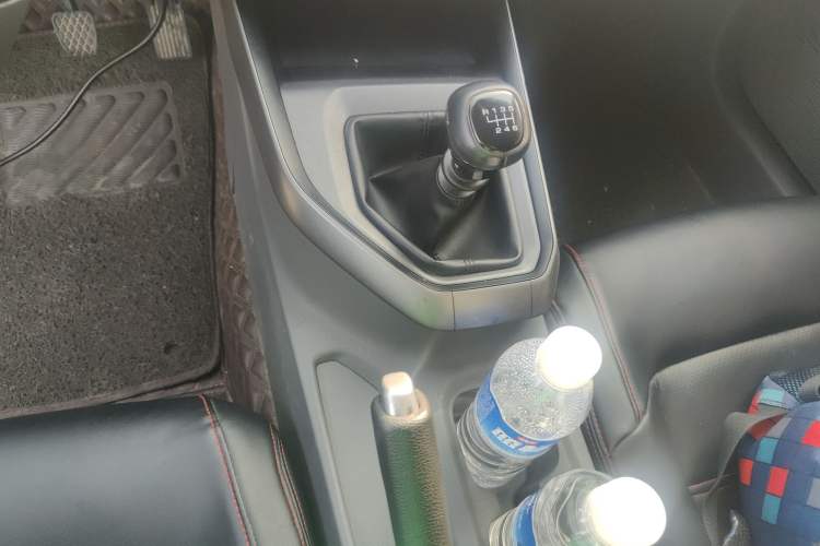 Used Baojun RC-5 2020 1.5L Manual Zhiyao Elite Edition