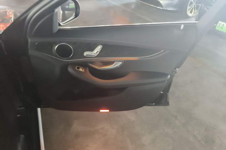 Used Mercedes-Benz C-Class 2017 Restyled C 180 L Fashion Edition Sport Version