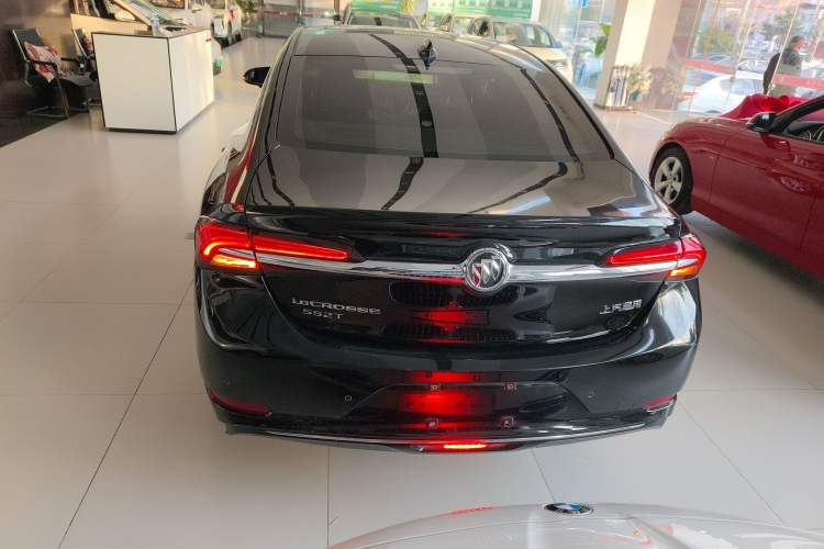 Used Buick LaCrosse 2021 552T Luxury Version
