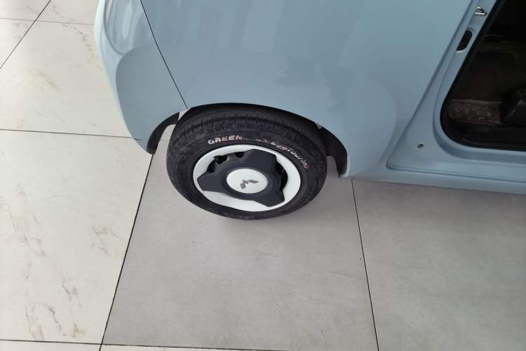 Used Wuling Hongguang MINIEV 2022 Easy Version Lithium Iron Phosphate