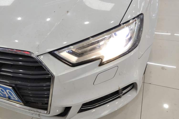 Used Audi A3 2018 30th Anniversary Edition Sportback 35 TFSI Fashion Model
