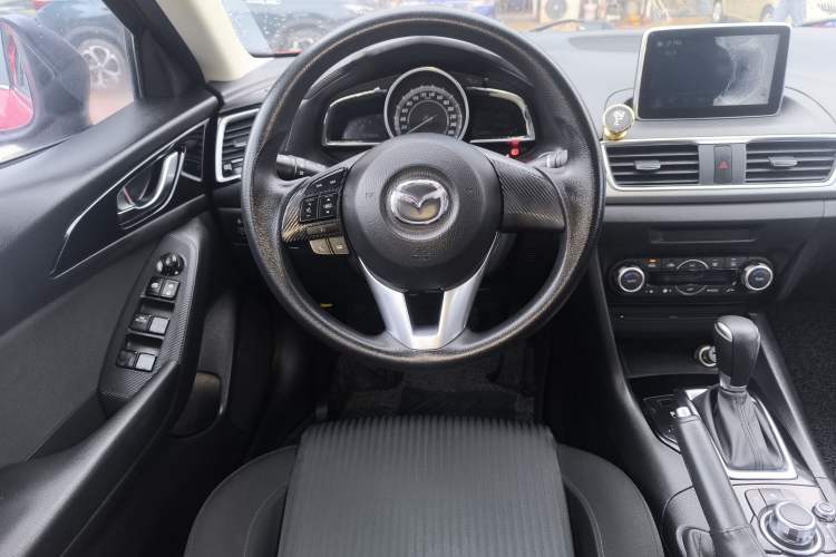 Used Mazda Mazda 3 Axela 2016 Sedan 1.5L Automatic Luxury Model
