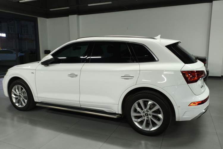 Used Audi Q5L 2022 40T Luxury Dynamic Model
