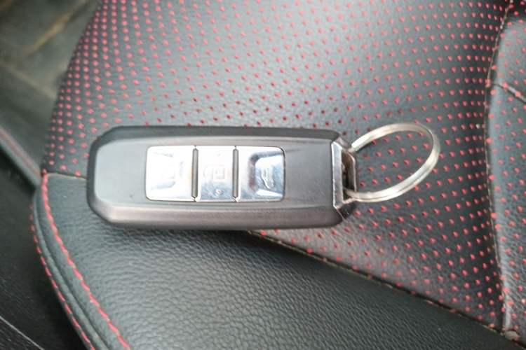 Used Baojun 560 2016 1.8L iAMT Luxury Model
