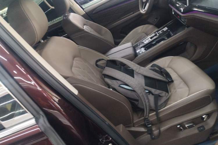 Used Volkswagen Viloran 2023 380TSI Prestige Edition
