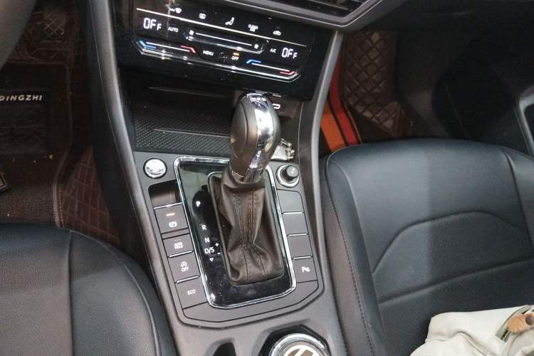 Used Volkswagen Bora 2023 300TSI DSG Prestige Edition