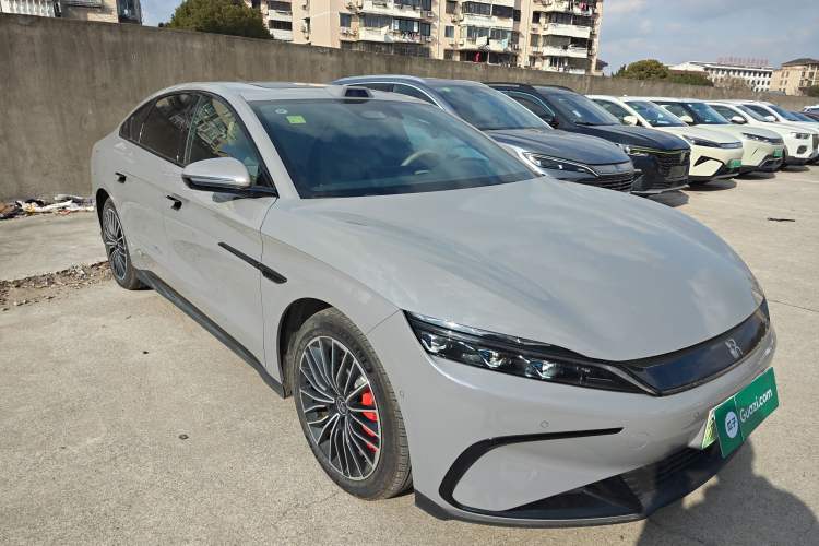 Used BYD Han 2025 EV with 701 km of Laser Radar-Enabled Intelligent Driving