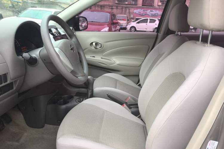 Used Nissan Sunny 2016 1.5XE Manual Leading Edition
