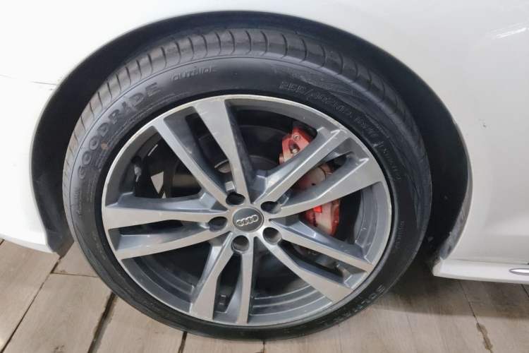 Used Audi A6L 2016 30 FSI Comfort Version
