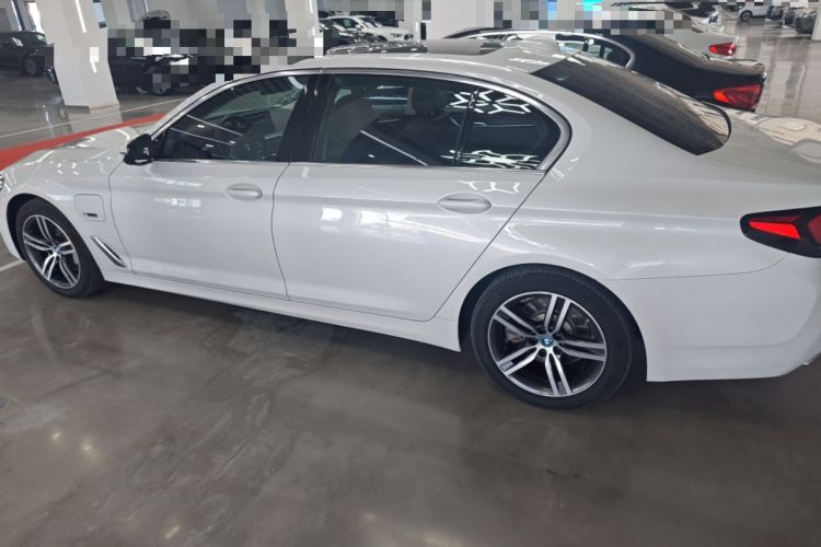 Used BMW 5 Series New Energy 2022 535Le Luxury Package
