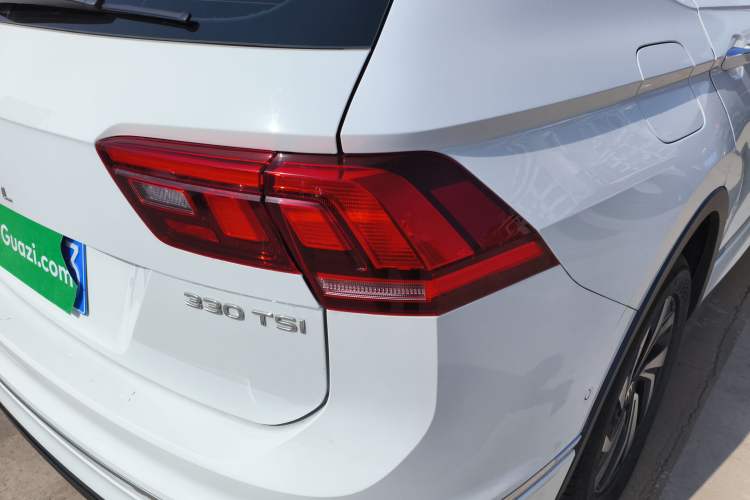 Used Volkswagen Tiguan L 2024 Outstanding Model 330TSI Automatic Two-Wheel Drive R-Line Dragon Glory Edition
