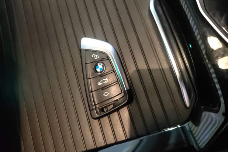 Used BMW iX3 2022 Leading Model
