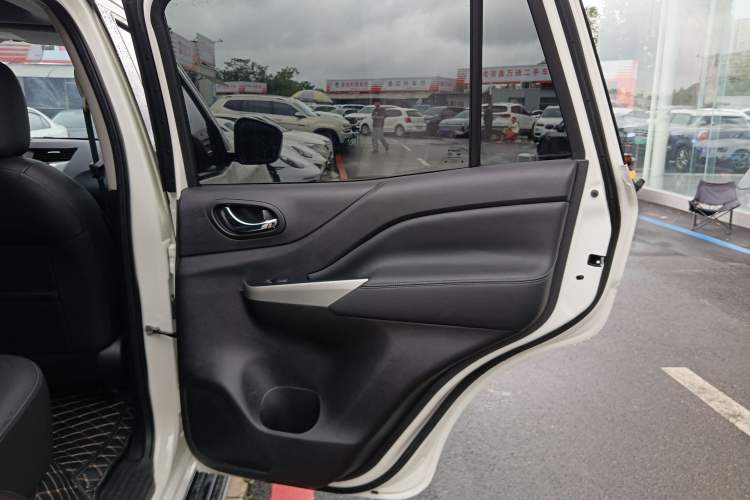 Used Nissan Terra 2020 2.5L XL Upper 4WD Automatic Four-Wheel Drive Luxury Edition
