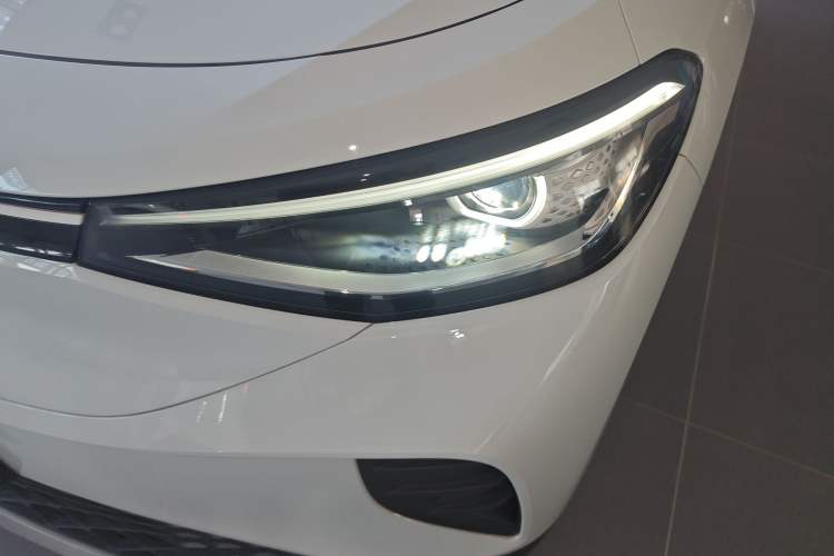 Used Volkswagen ID.4 CROZZ 2025 Pure Edition
