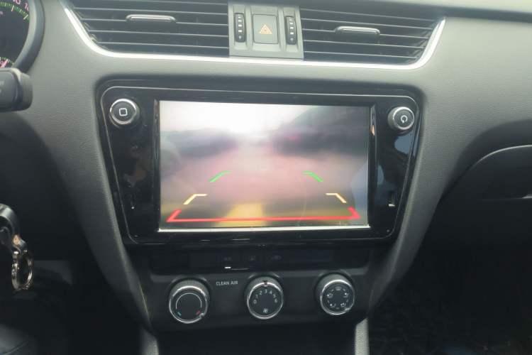 Used Skoda Octavia 2019 1.5L Automatic Comfort Edition
