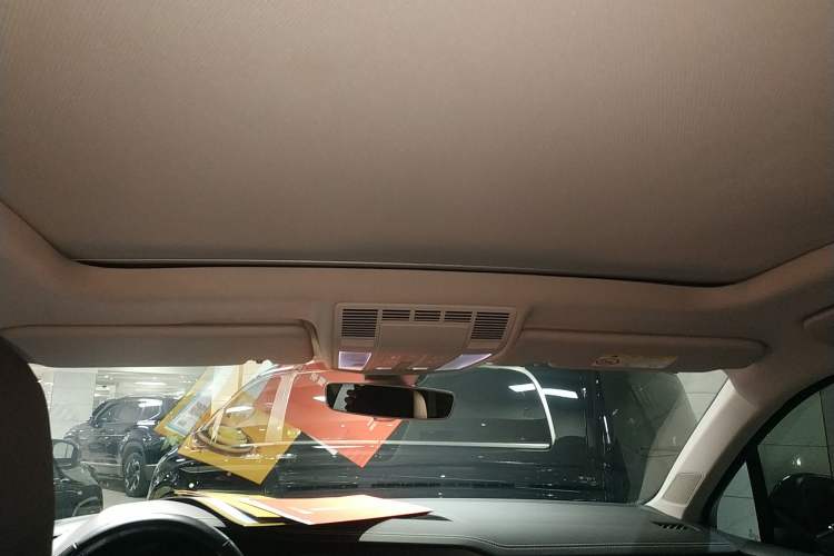 Used Volkswagen Touareg 2019 3.0 TSI RuiFeng Edition China VI Standard
