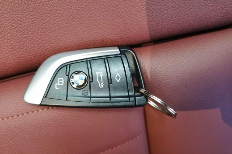 Used BMW 3 Series 2021 Restyled 325Li M Sport Package
