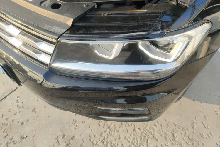 Used Volkswagen Tiguan L 2019 Updated Version 330TSI Automatic Two-Wheel Drive Panoramic Comfort Edition China VI Standard