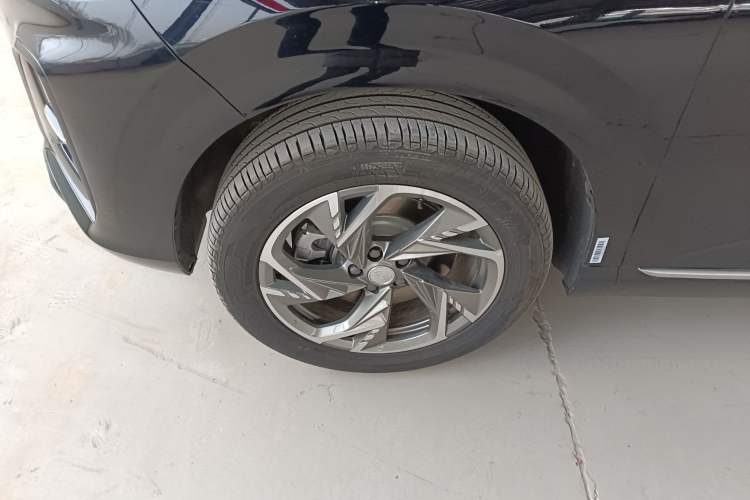 Used Hongqi HS3 PHEV 2025 Model 117km Jingwei Edition