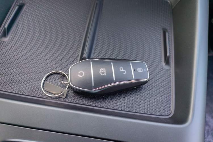 Used BYD Qin PLUS 2025 DM-i Smart Drive 55KM Leading Model