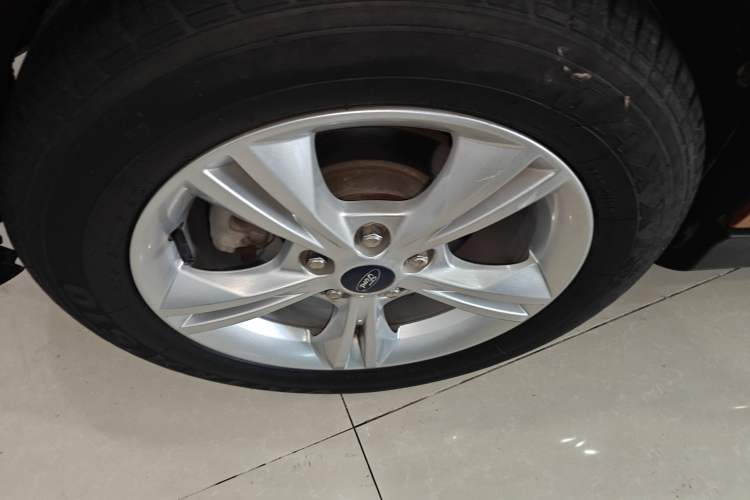 Used Ford Focus 2017 Hatchback 1.6L Automatic Comfort Plus SmartDrive Edition
