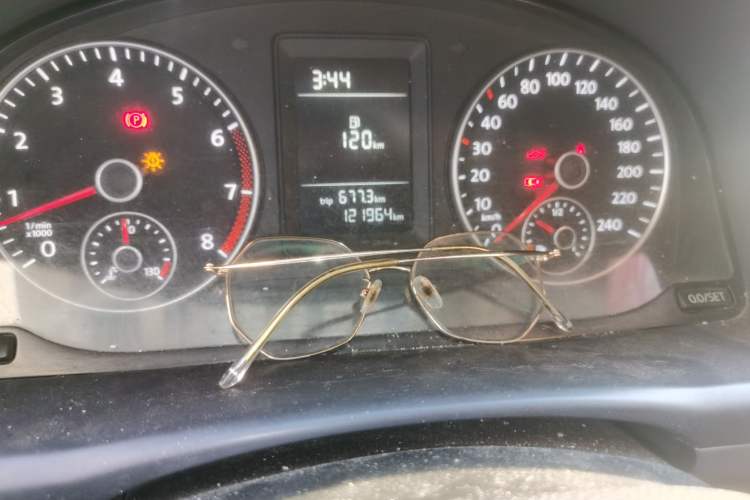 Used Volkswagen Touran 2013 1.4T Manual Fashion Edition 5 Seats