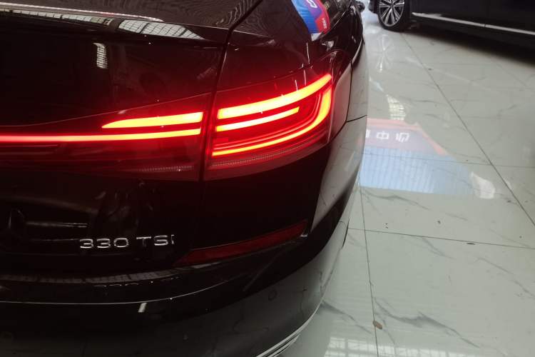 Used Volkswagen Passat 2023 330TSI Starry Elite Edition
