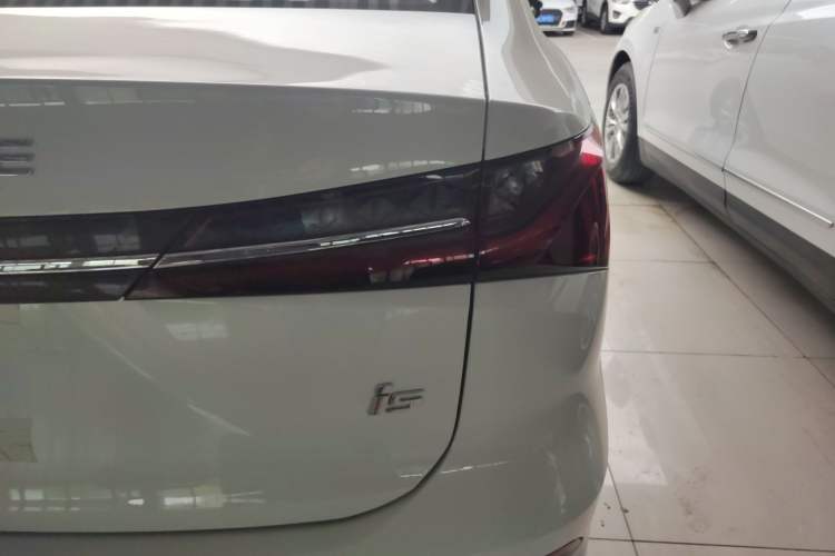 Used Roewe i5 2023 1.5L CVT Luxury Edition