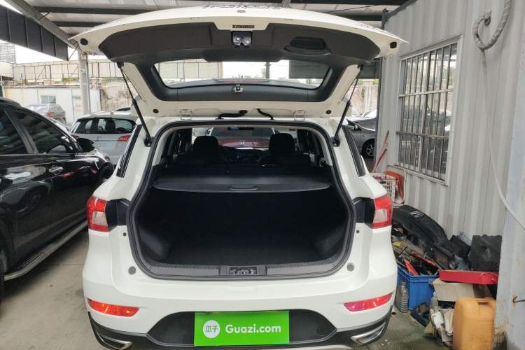 Used GAC Trumpchi GS4 2017 200T G-DCT Two-Wheel Drive Comfort Edition
