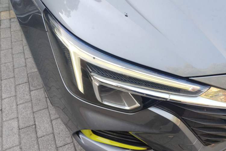 Used Roewe i6 MAX New Energy 2020 1.5T PHEV Cool & Stylish Skyroof Edition
