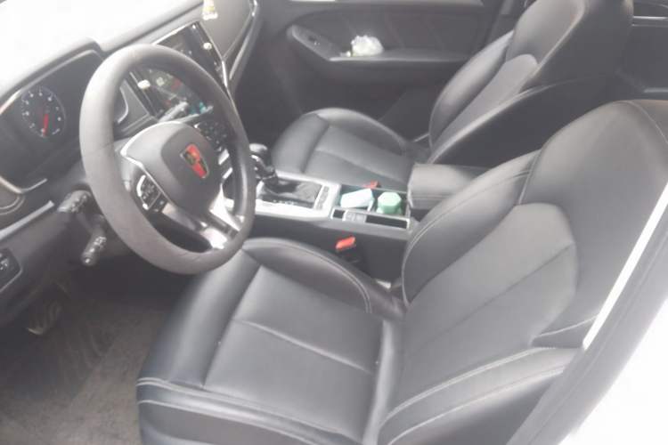 Used Roewe RX5 2016 20T Two-Wheel Drive Automatic Internet Smart Edition