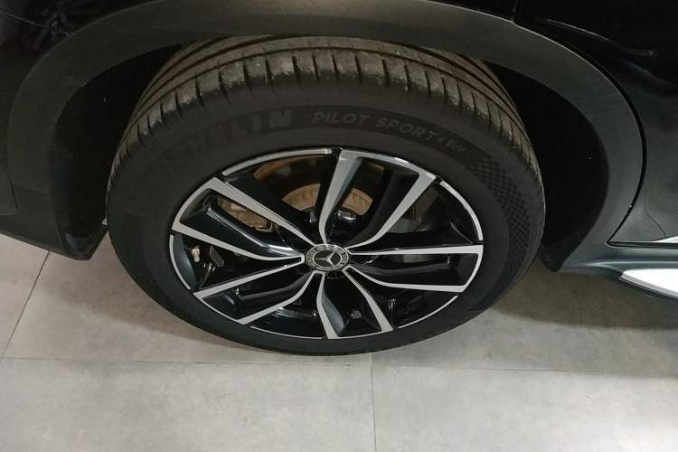 Used Mercedes-Benz GLC 2020 GLC 300 L 4MATIC Dynamic Edition
