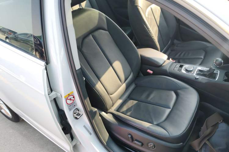 Used Audi A3 2014 Sportback 35 TFSI Automatic Comfort Model
