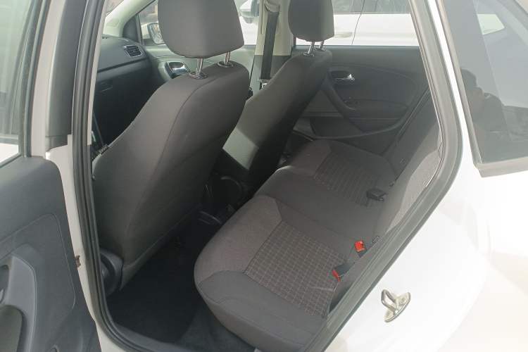 Used Volkswagen Polo 2014 1.4L Automatic Comfort Edition
