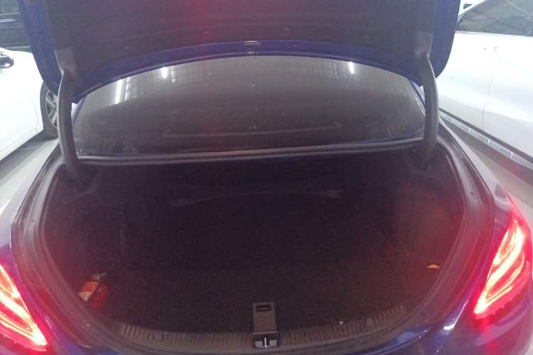 Used Mercedes-Benz C-Class 2018 C 180 L Fashion Edition Sport Version
