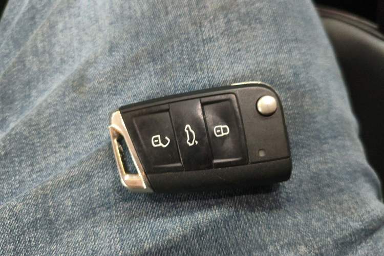 Used Volkswagen Tayron X 2020 330TSI Two-Wheel Drive Luxury Smart Connectivity Version