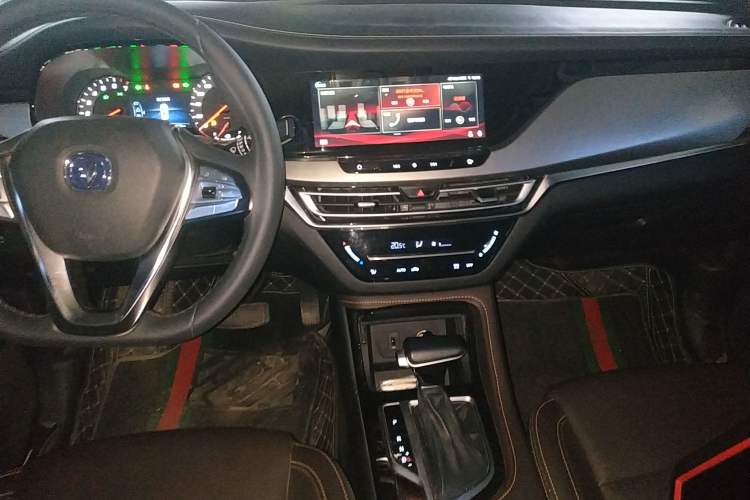 Used Changan CS35PLUS 2018 1.6L Automatic Changlian Edition China V Standard
