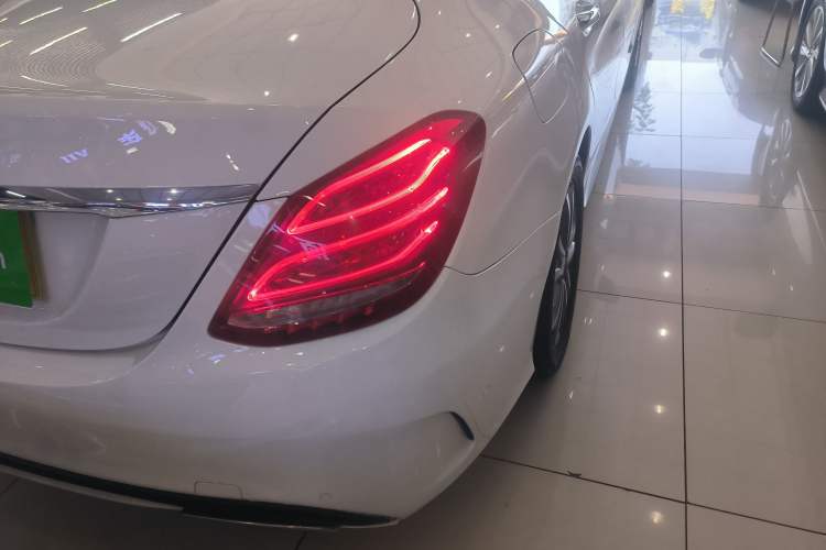 Used Mercedes-Benz C-Class 2015 Restyled C 180 L Sport Edition
