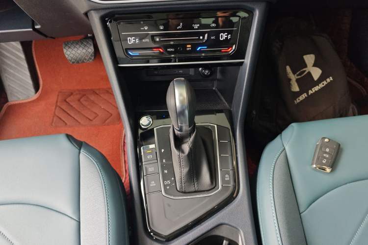 Used Volkswagen Tharu 2024 300TSI Two-Wheel-Drive Full Moon Edition
