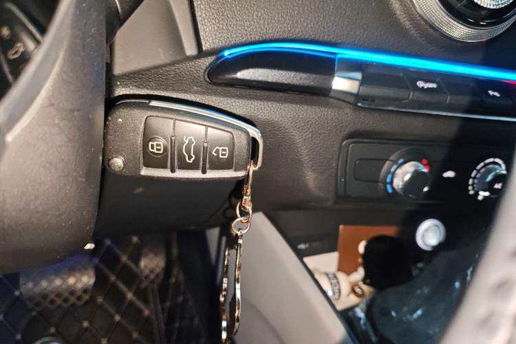 Used Audi A3 2017 Sportback 35 TFSI Fashion Model